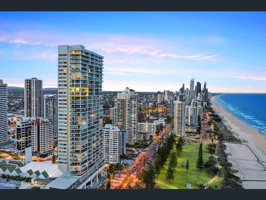 Air On Broadbeach Beachfront 2Level Stunning Apartment With 180 Degree Views Gold Coast Exteriér fotografie